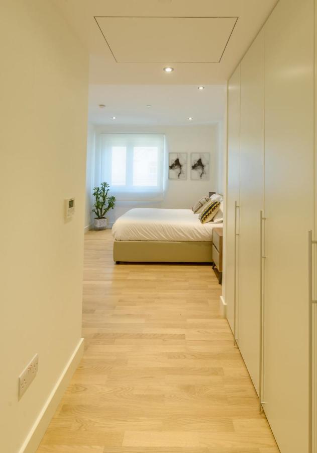 Luxury Modern Apartment With Exceptional Views! Hosted By Sweetstay Gibraltar Exterior foto